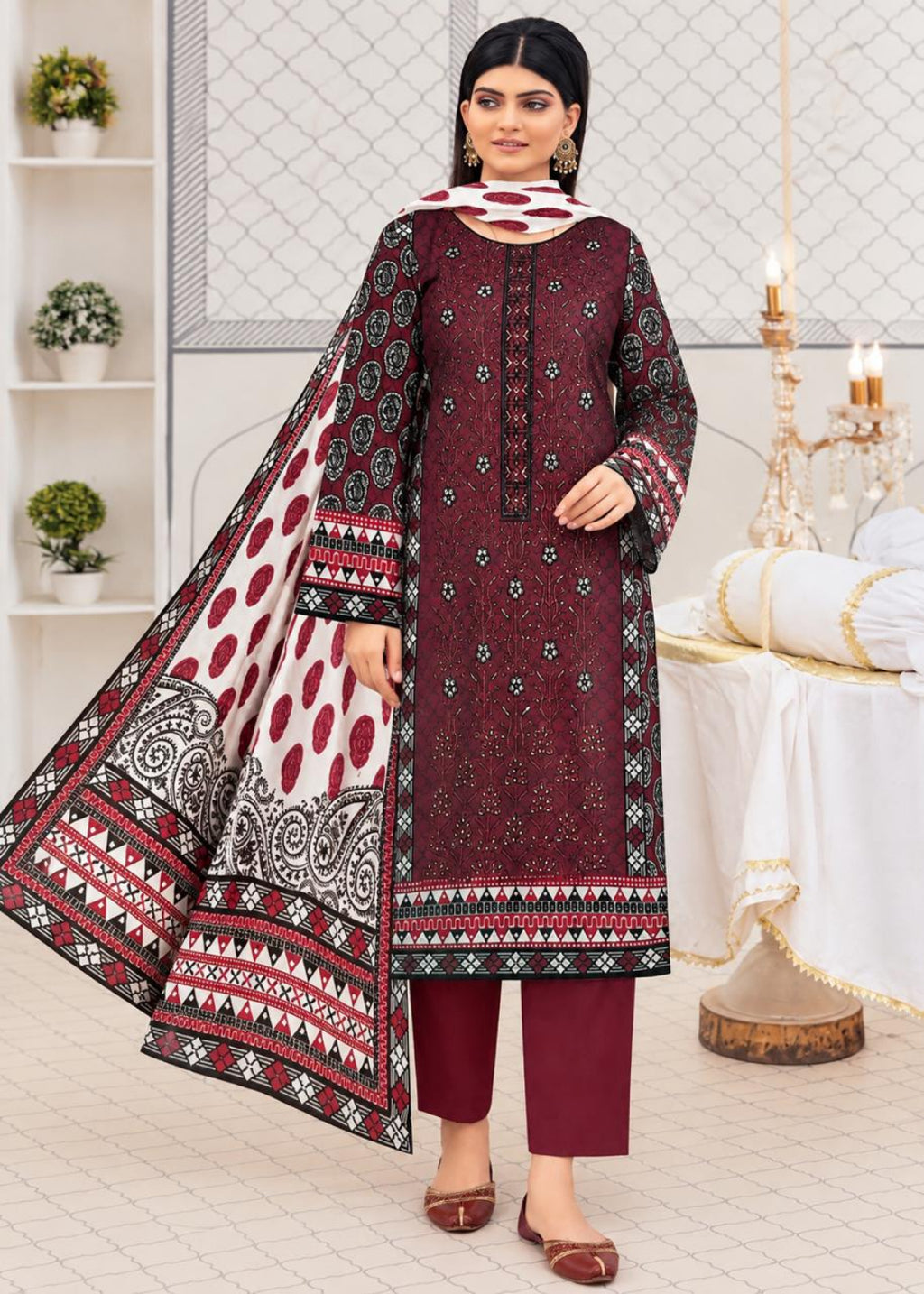 Hajra Emaan Khaddar 3PC