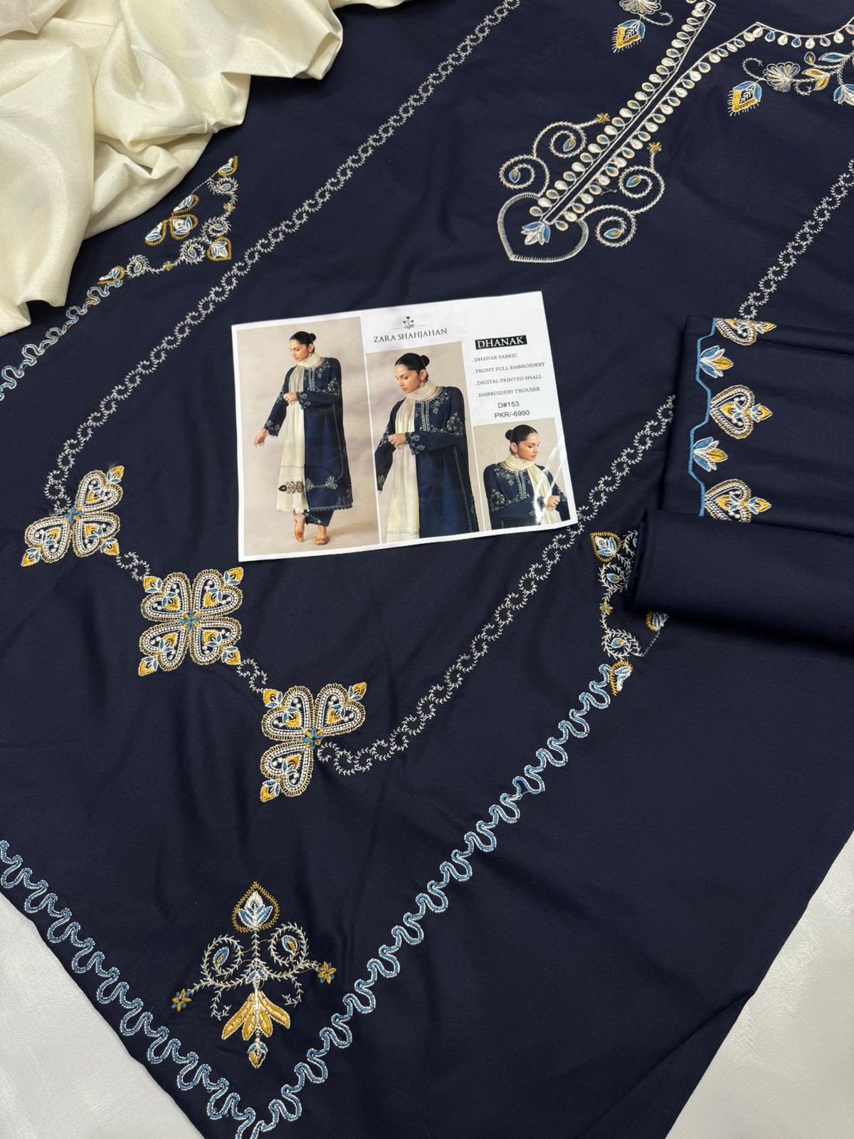Hit code Zara Shahjahan Inspired