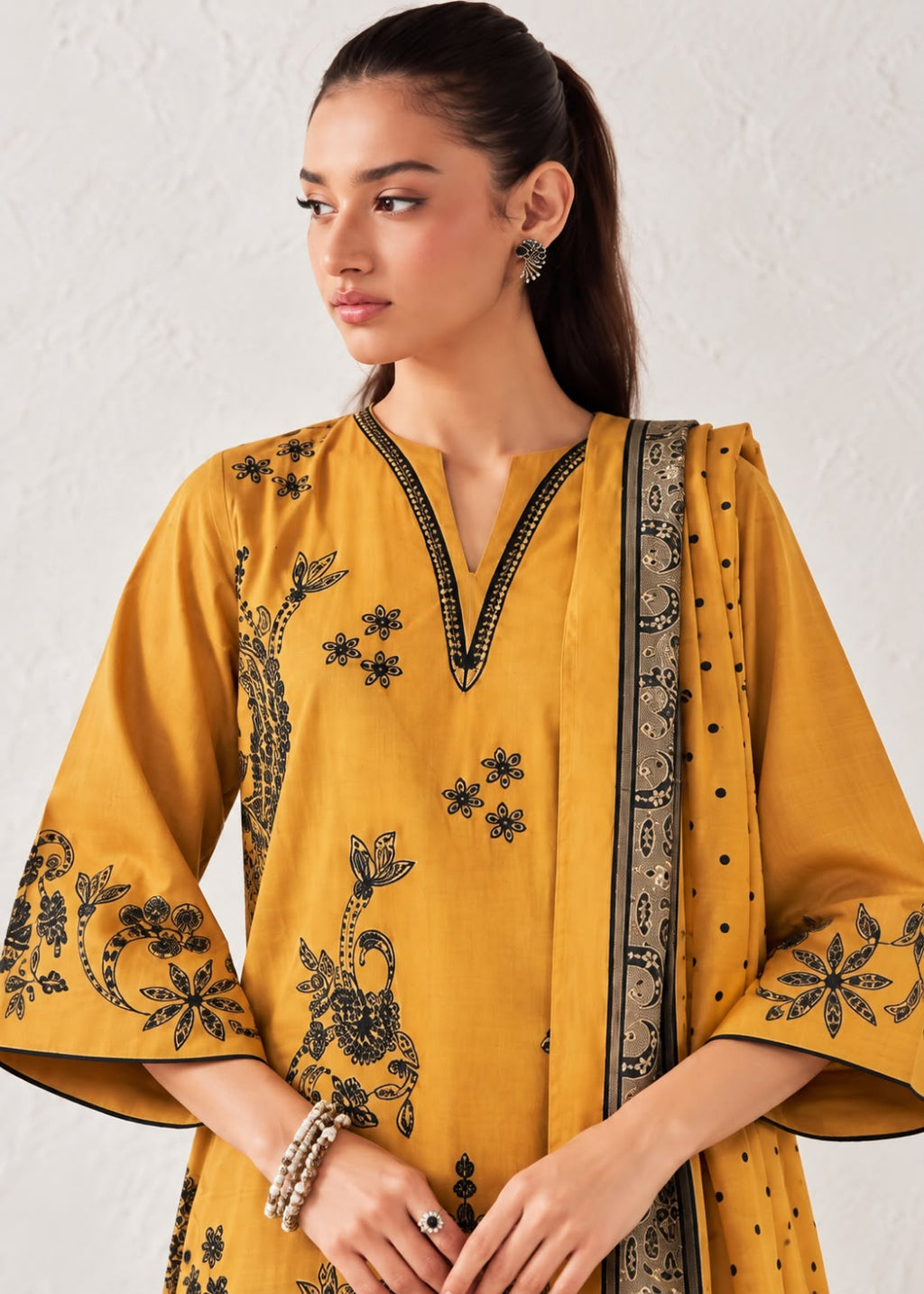 Hit code Baroque Inspired